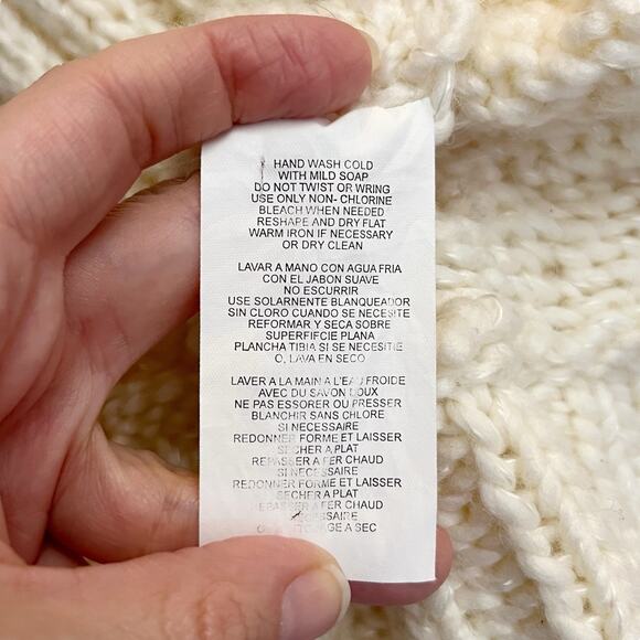 Y2K Bebe Chunky Fisherman Cardigan Sweater XS Cable Knit Button Down Fitted - Picture 10 of 13